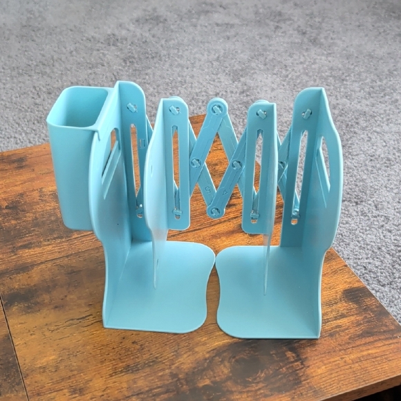 Expandable Blue Plastic file Rack - Picture 1 of 1